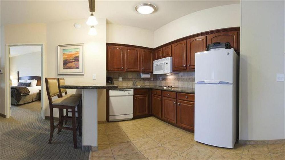Staybridge Suites Tucson Airport By Ihg Экстерьер фото